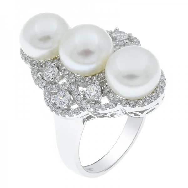 кольцо с тремя жемчужинами из серебра 925 пробы 