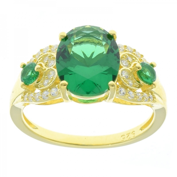 Позолоченное кольцо из серебра 925 пробы с зеленым нано 