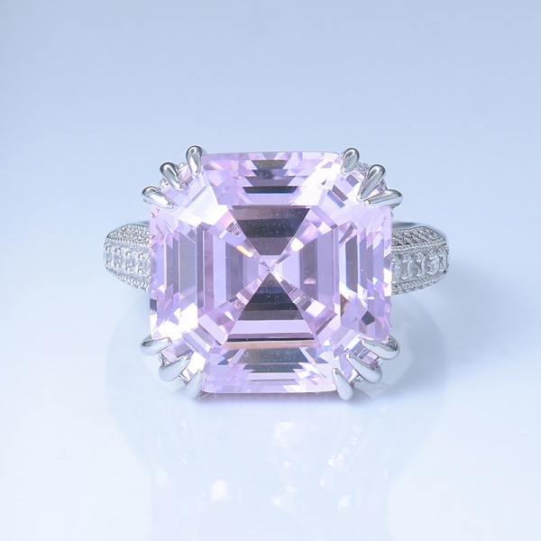 Серебряное кольцо с бриллиантом 925 пробы с бриллиантами 