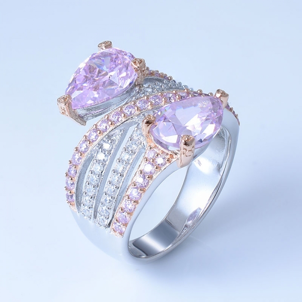 Обручальное кольцо из серебра 925 пробы с бриллиантами розового цвета 