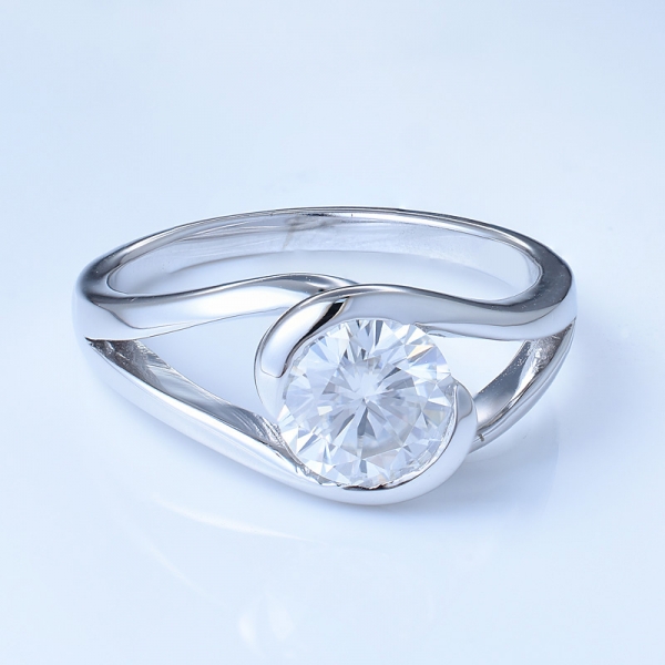 Обручальное кольцо из серебра 925 пробы 