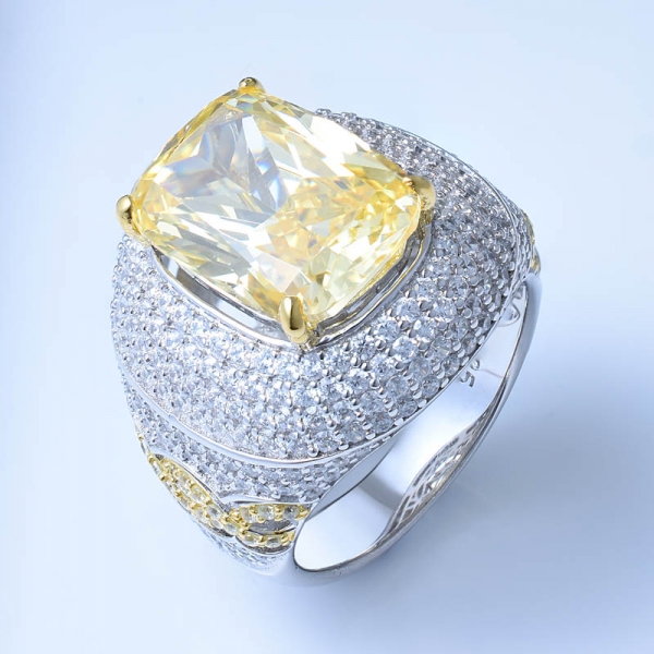 Кольцо из серебра 925 пробы с бриллиантом желтого цвета 