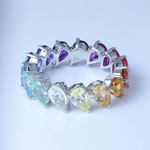 синтетическое сапфировое грушевое кольцо с родиевым кольцом вечности радуги стерлингового серебра 