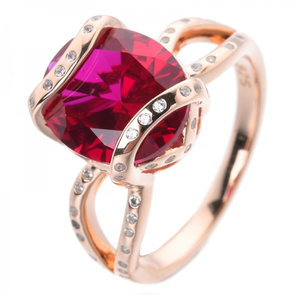 Коктейльное обручальное кольцо из серебра 925 пробы с красным рубином и розовым золотом 