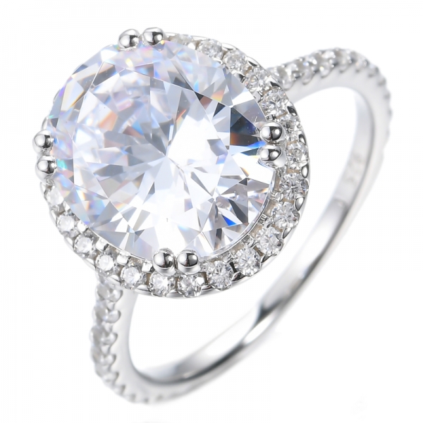 Причудливое овальное белое кольцо CZ с родиевым покрытием поверх кольца из стерлингового серебра
 
