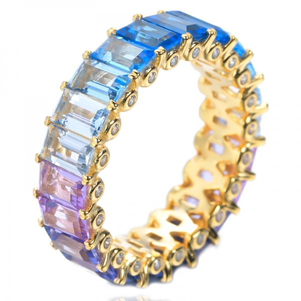Кольцо вечности радуги изумрудной огранки 925 с родиевым покрытием поверх стерлингового серебра
 