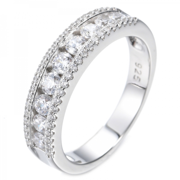 925 классическое кольцо с родиевым покрытием поверх стерлингового серебра
 