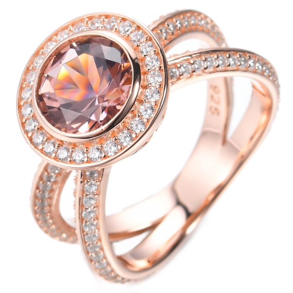 Круглое серебряное кольцо с розовым морганитом и покрытием из розового золота, созданное в лаборатории
 
