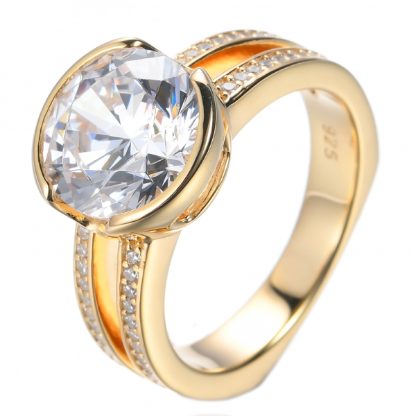 Серебряное кольцо с покрытием из розового золота 925 пробы с круглым розовым кубическим циркониевым центром
 
