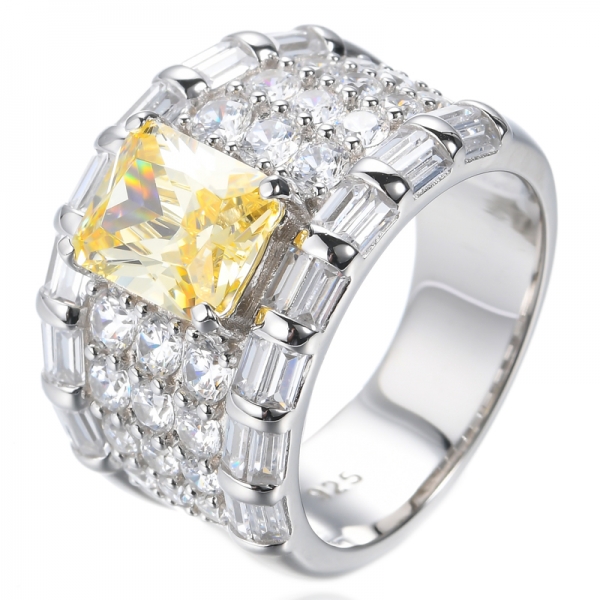 Серебряное кольцо с родиевым покрытием Octagon Canary и белым кубическим цирконием
 