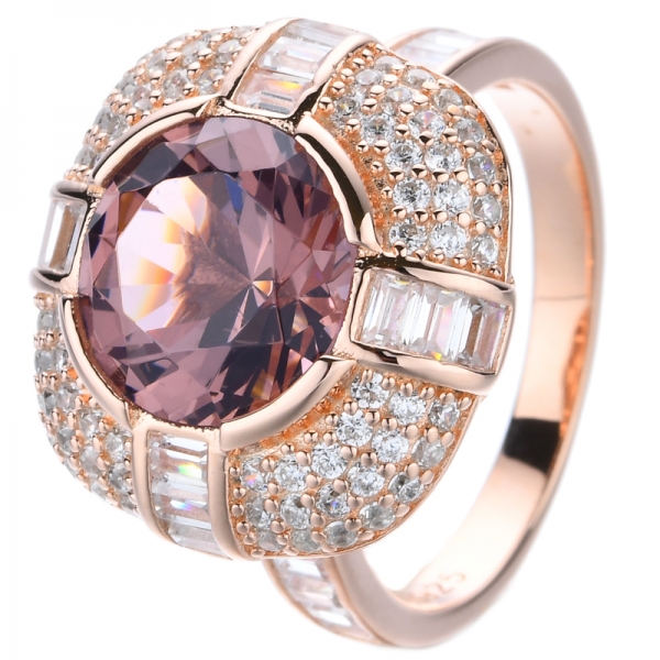 Серебряное кольцо с круглым серебряным покрытием из 18-каратного розового золота с морганитовым центром, созданным в лаборатории
 