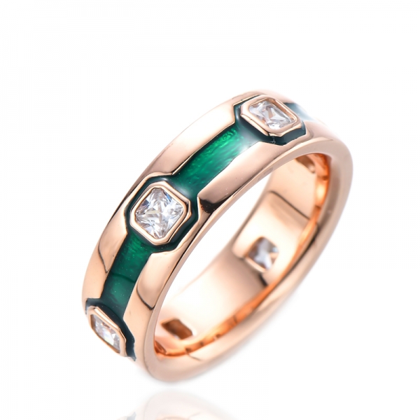 Серебряное обручальное кольцо вечности из розового золота с зеленой эмалью огранки «принцесса» 
