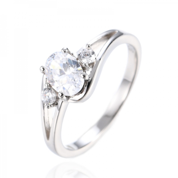 Женское обручальное кольцо из белого циркония овальной огранки из стерлингового серебра 925 пробы 