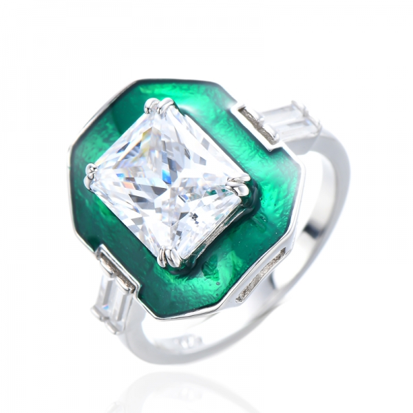 Эмаль зеленого цвета кольца мычки 925 проб с белым кубическим цирконием 
