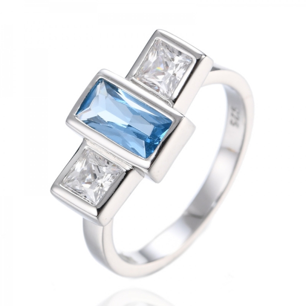 Дизайнерское обручальное кольцо с синим сапфиром и тремя камнями 