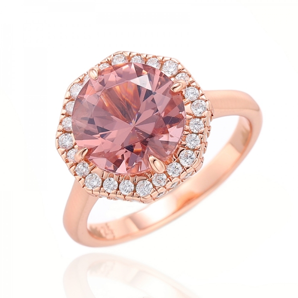 Круглое серебряное кольцо с морганитом нано и белым кубическим цирконом с покрытием из розового золота 