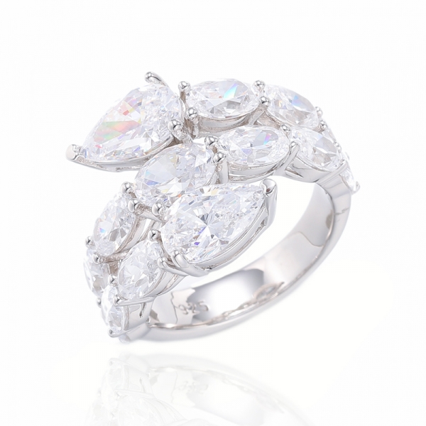 Серебряное кольцо с розовым бриллиантом 925 грушевидной формы и белым кубическим цирконом овальной формы с родиевым покрытием 