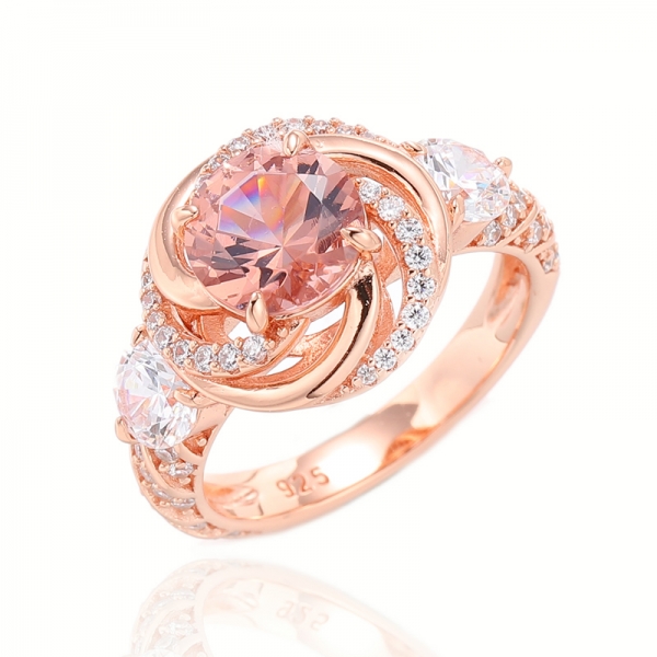 Круглое серебряное кольцо с морганитом нано и белым кубическим цирконом с покрытием из розового золота 