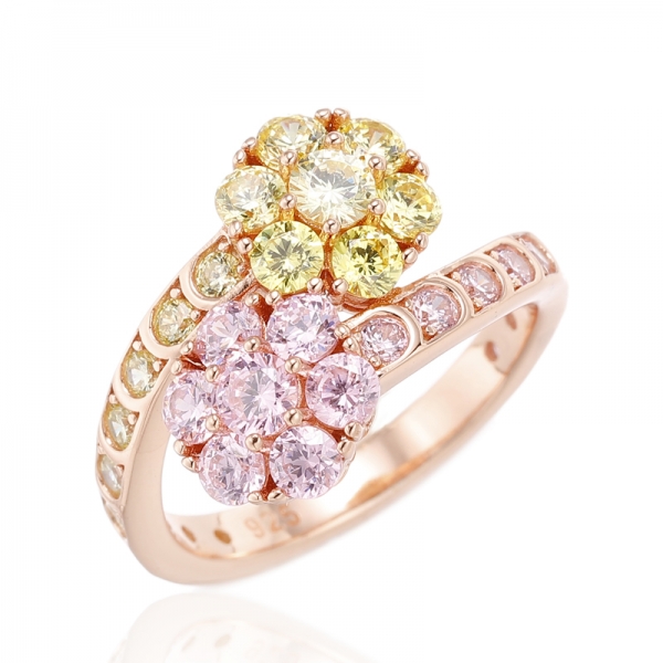 Круглое серебряное кольцо с розовым и желтым кубическим цирконом с покрытием из розового золота 