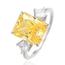 Кольцо из серебра 925 пробы