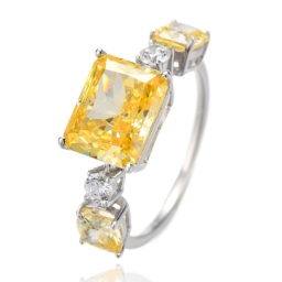Кольцо из серебра 925 пробы