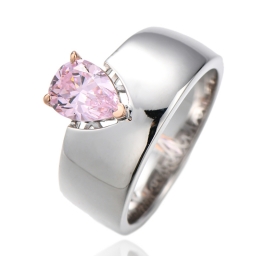 Кольцо из серебра 925 пробы