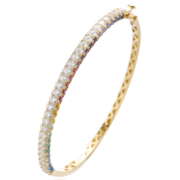 Браслет из родированного серебра с круглыми радужными и белыми кубическими цирконами 